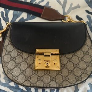 Gucci GG supreme monogram, calfskin padlock  Messenger shoulder bag
